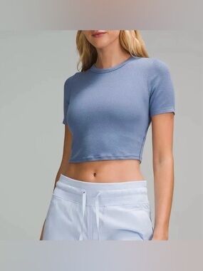 LULULEMON Blue Ribbed HOLD TIGHT Straight-Hem Cropped T-Shirt Top Sz 10